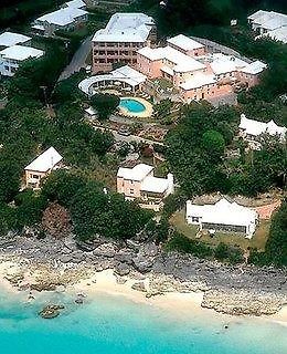 Grape Bay Beach Hotel Bermuda Exterior photo